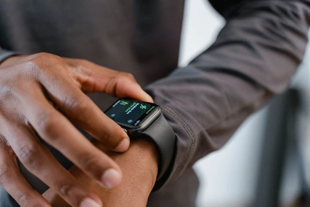 Best Fitness Trackers 2026: 10 Picks for Every Goal – Dymesty AI Glasses
