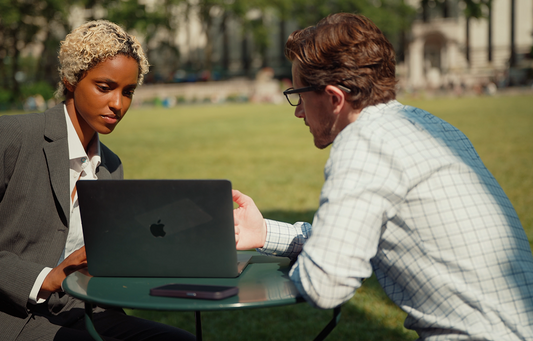 AI Smart Glasses for Reading vs. Work: Which Is Right for You?